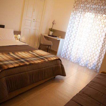 Casapaola B&B Rooms Acireale Extérieur photo