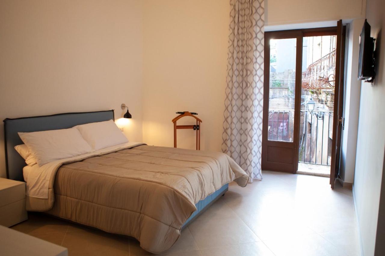 Casapaola B&B Rooms Acireale Extérieur photo