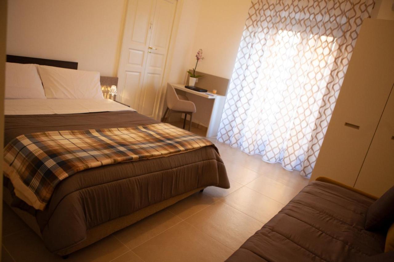 Casapaola B&B Rooms Acireale Extérieur photo
